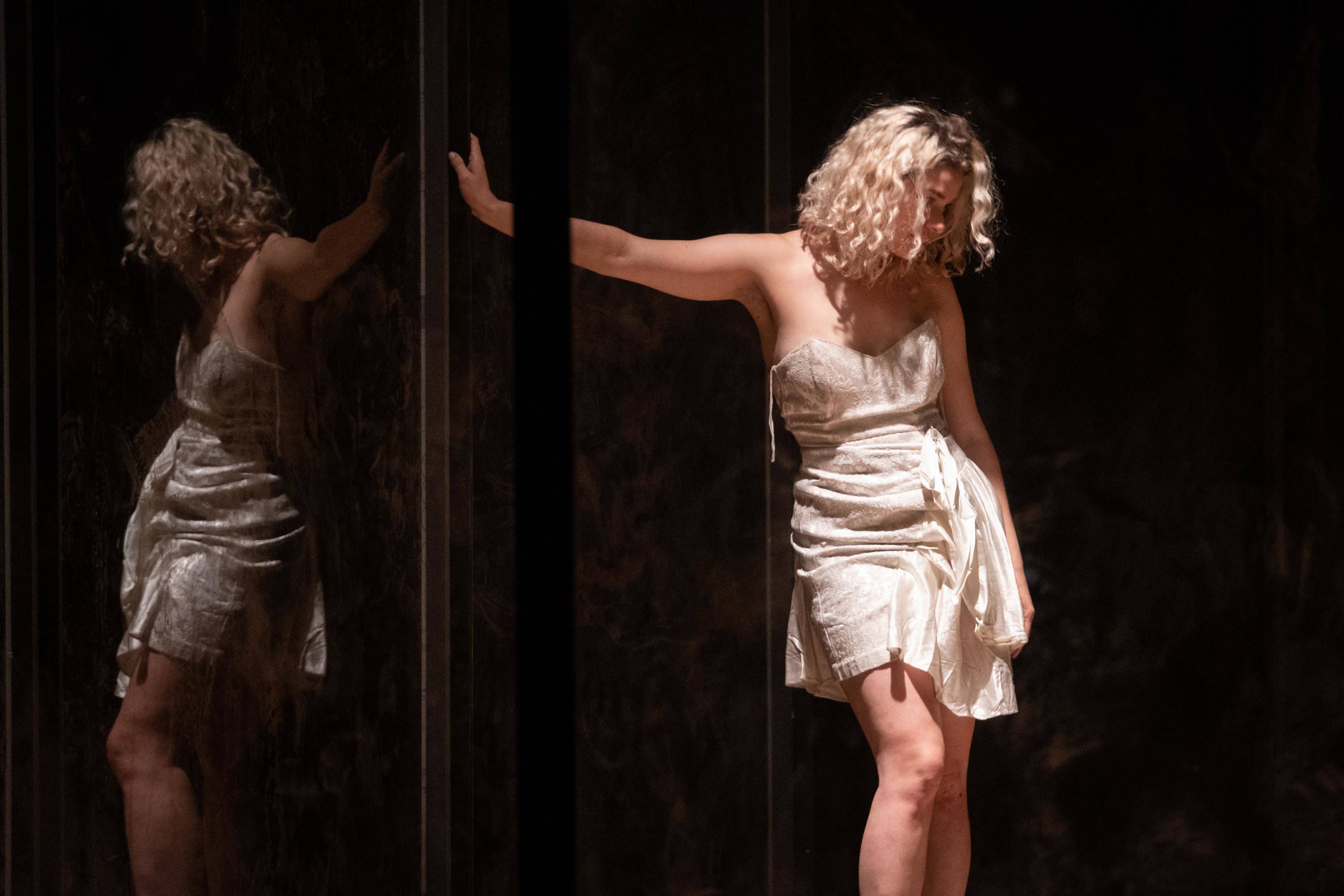 Gaze - ©Kurt Van der Elst