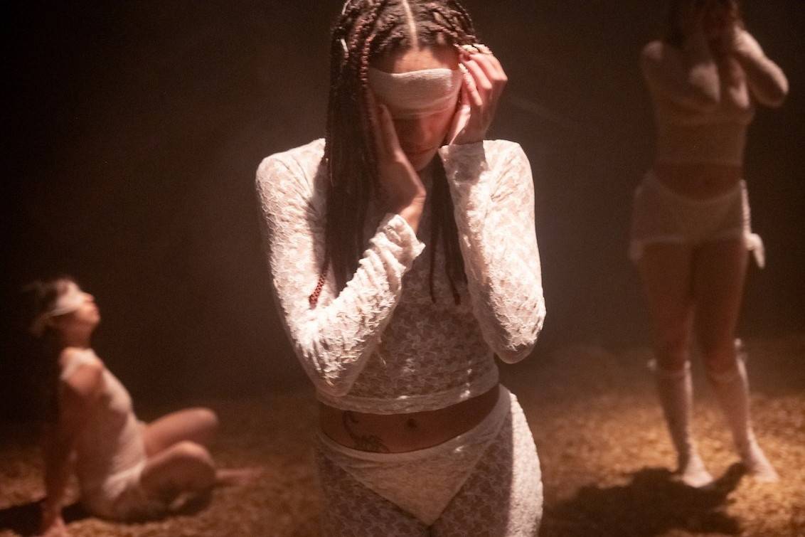 GAZE - ©Kurt Van der Elst