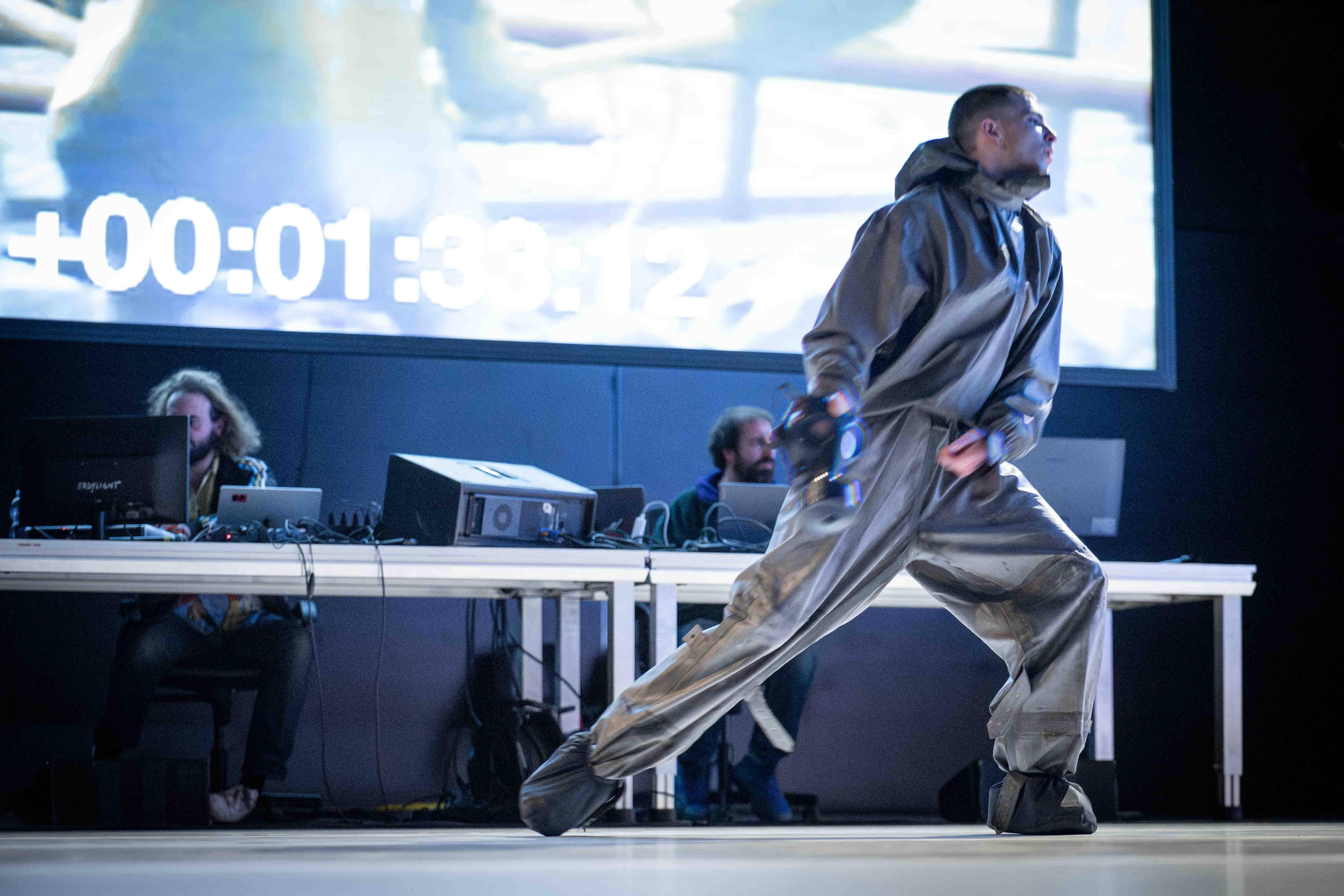 The Cloud - ©Giuseppe Follacchio